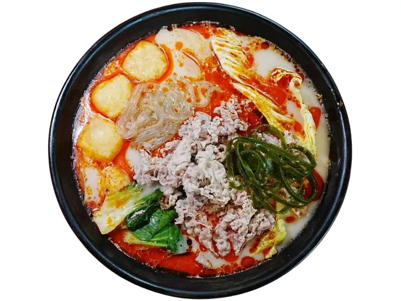 Spicy malatang with beef slices, tofu and veggies at Yu Lao Tou Malatang, a Chinese Restaurant in Flushing